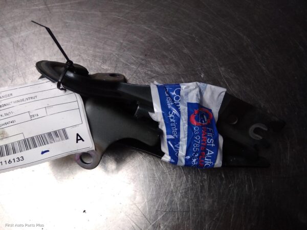 2016 FORD RANGER Bonnet Hinge/Strut