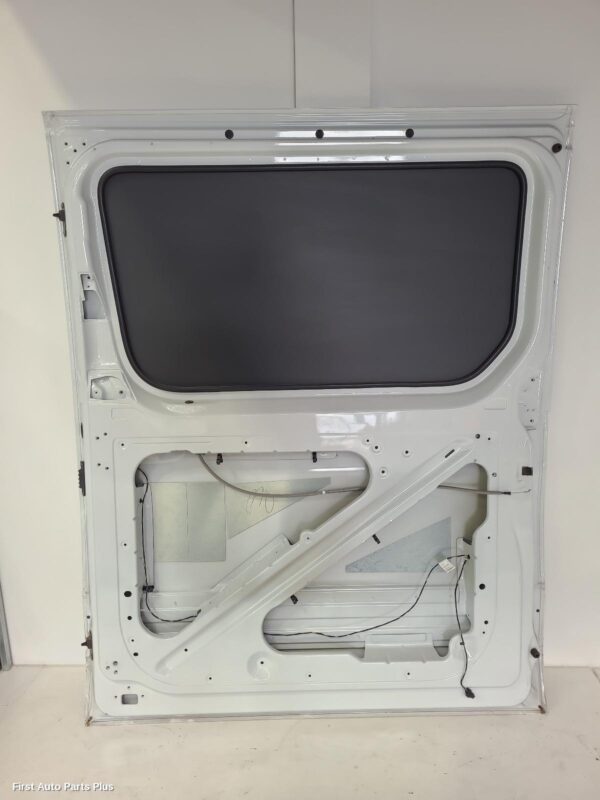 2023 MERCEDES SPRINTER RIGHT_REAR_DOOR_SLIDING