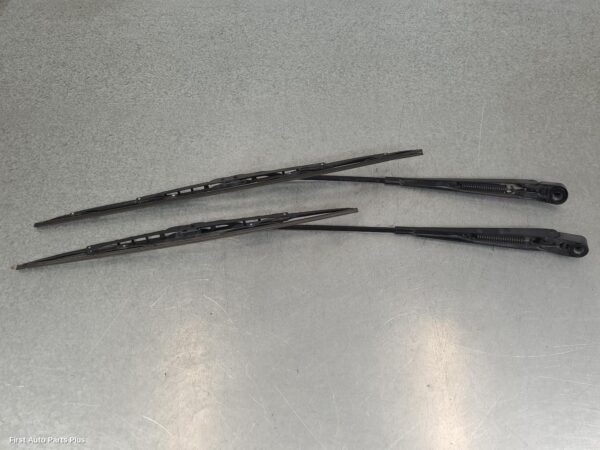 2011 FORD TRANSIT Wiper Arm