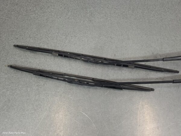 2011 FORD TRANSIT Wiper Arm
