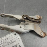 2006 TOYOTA HILUX Bonnet Hinge/Strut