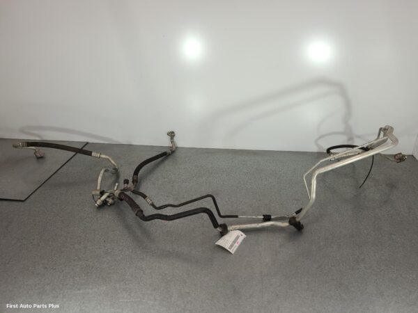 2011 VOLKSWAGEN TRANSPORTER A/C Hoses