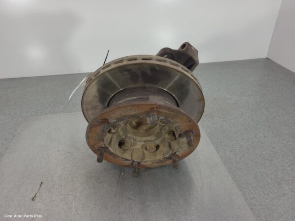 2014 MERCEDES SPRINTER Right Front Hub Assembly