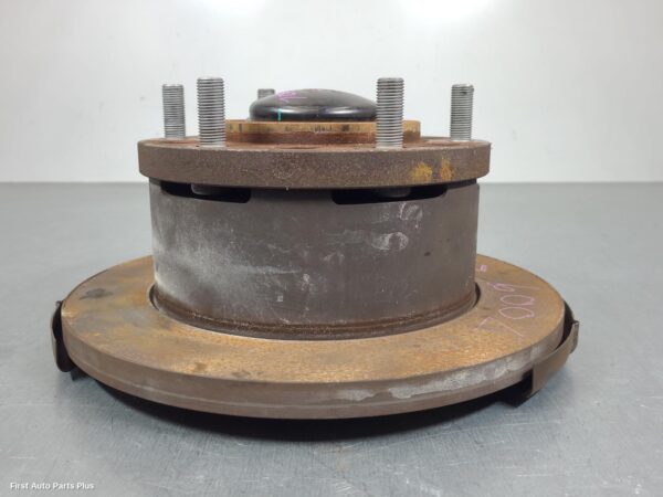 2023 LDV DELIVER 9 Left Rear Hub Assembly