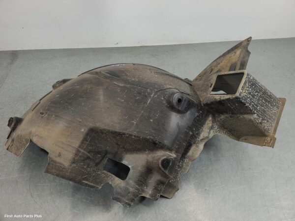 2024 MERCEDES SPRINTER Left Guard Liner
