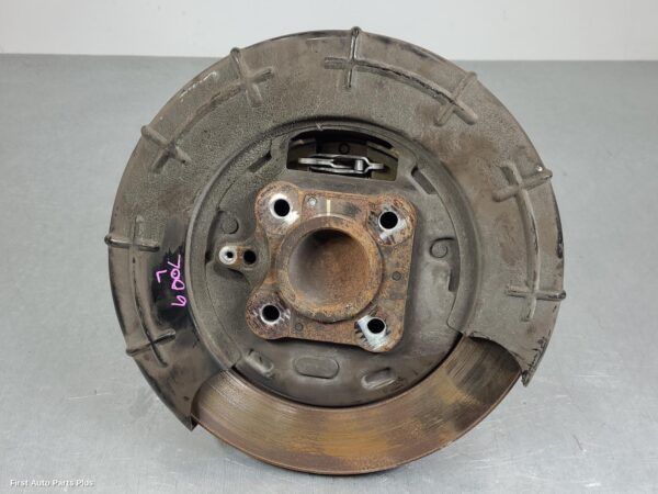 2023 LDV DELIVER 9 Left Rear Hub Assembly