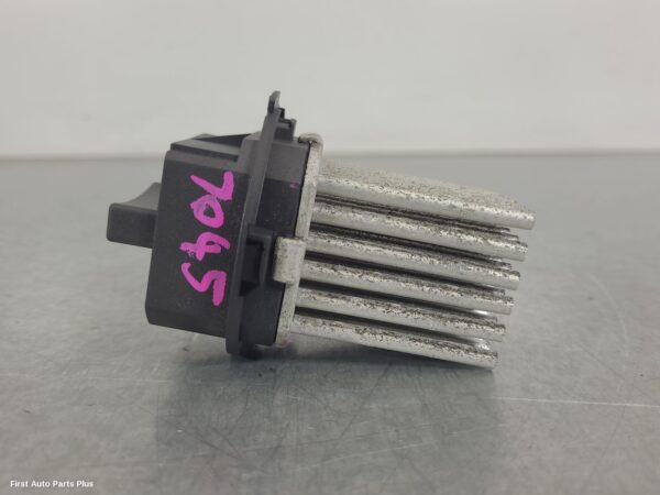 2013 MERCEDES SPRINTER Fan Speed Resistor
