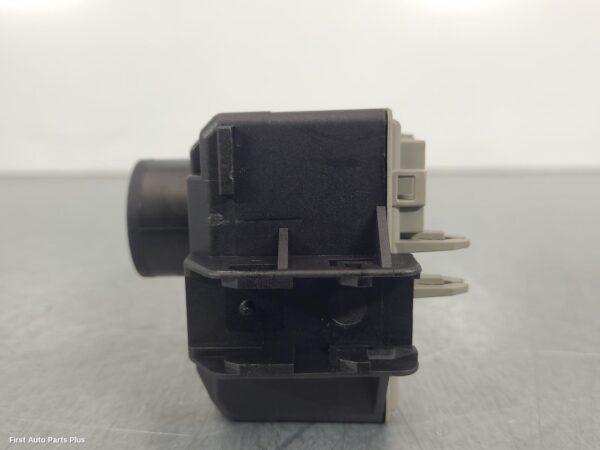 2016 MERCEDES VITO Ignition W/ Key