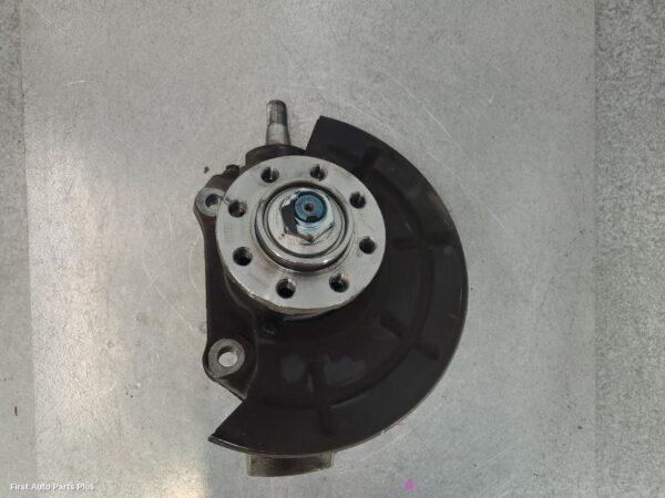 2023 LDV DELIVER 9 Right Front Hub Assembly