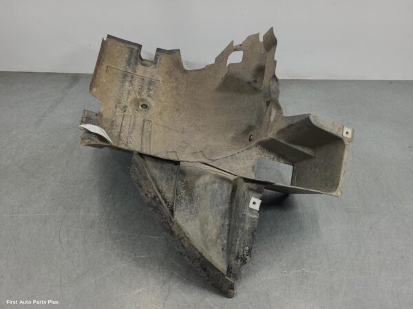 2024 MERCEDES SPRINTER Left Guard Liner