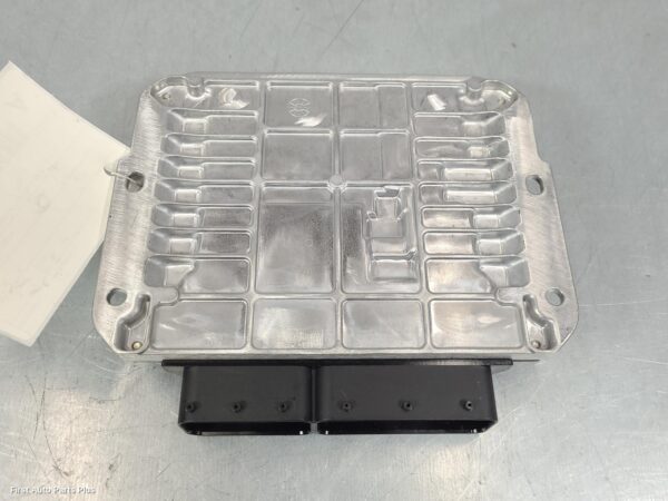 2016 MITSUBISHI TRITON Ecu