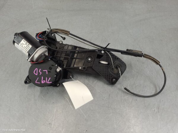 2016 MERCEDES VITO Door/Boot/Gate Lock