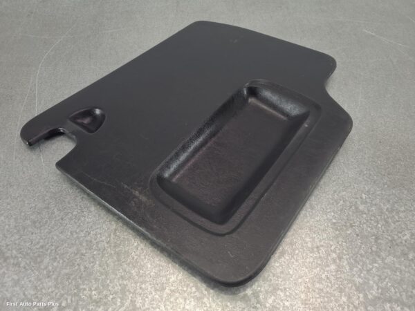 2021 RENAULT TRAFIC Door Trim