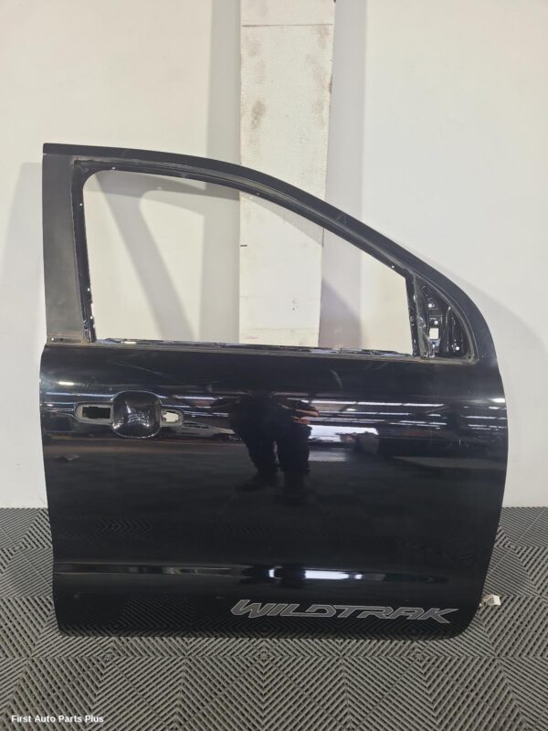 2017 FORD RANGER Right Front Door