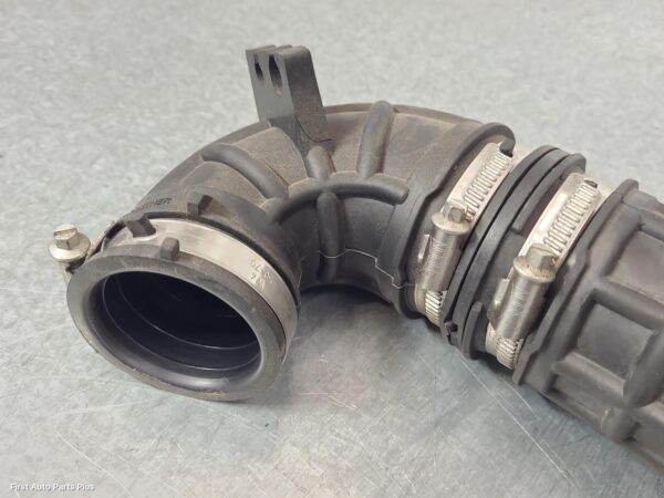 2024 FORD TRANSIT Air Cleaner Duct/Hos