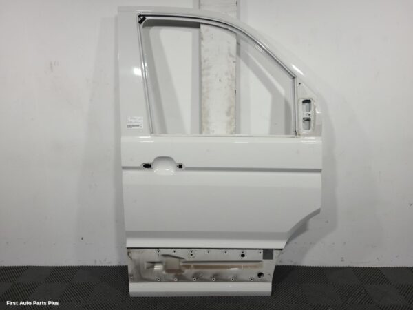2019 VOLKSWAGEN CRAFTER Right Front Door