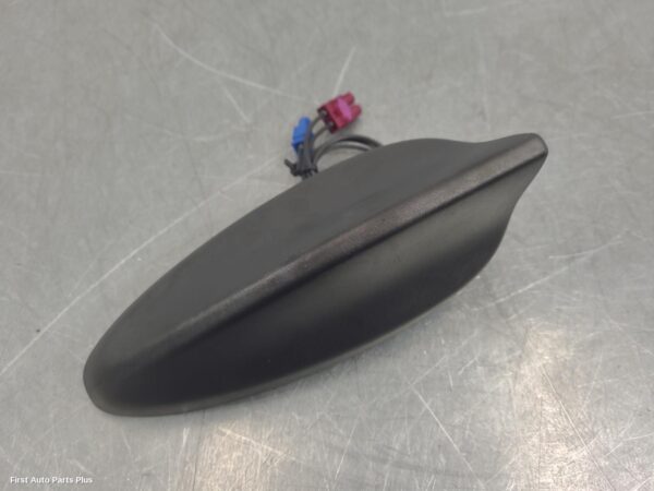 2023 FORD TRANSIT Antenna