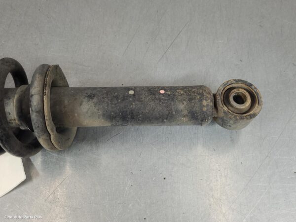 2017 HOLDEN COLORADO Right Front Strut