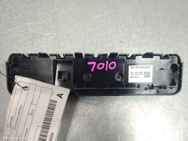 2019 MERCEDES SPRINTER Heater/Ac Controls