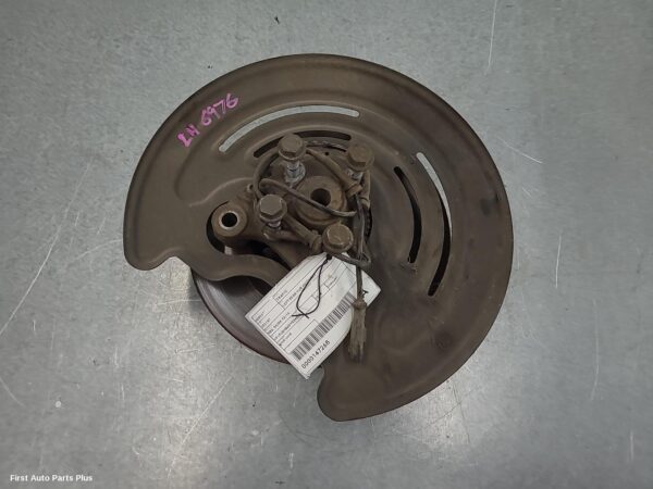 2014 RENAULT TRAFIC Left Rear Hub Assembly