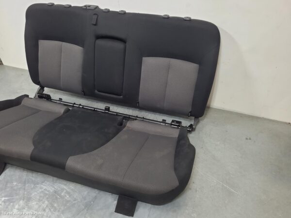 2017 MITSUBISHI TRITON 2nd Seat (Rear Seat)