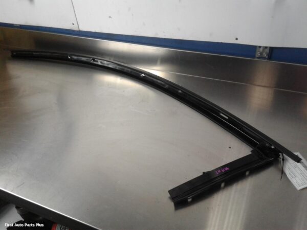 2017 FORD MUSTANG Windshield Frame