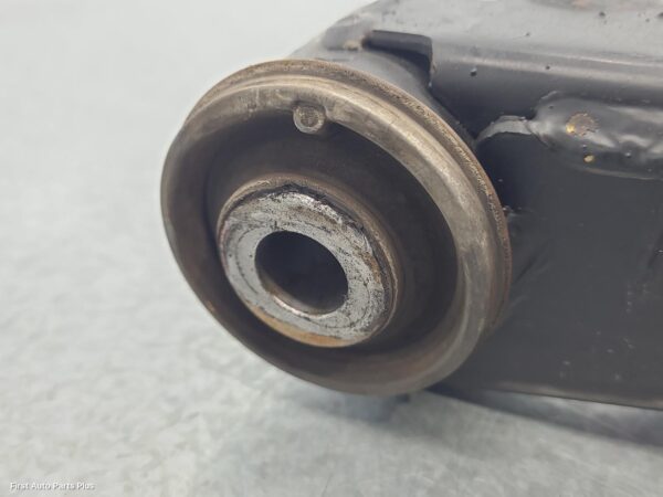 2017 MITSUBISHI TRITON Left Front Lower Control Arm