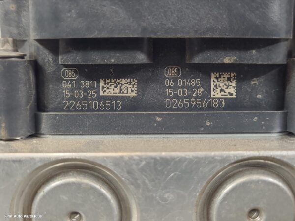 2016 MERCEDES VITO Abs Pump/Modulator