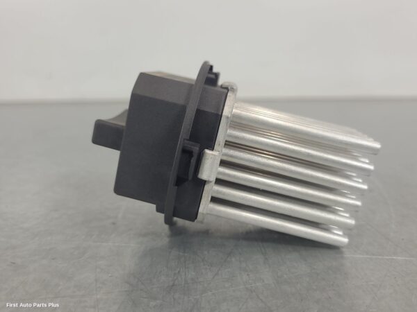 2013 MERCEDES SPRINTER Fan Speed Resistor