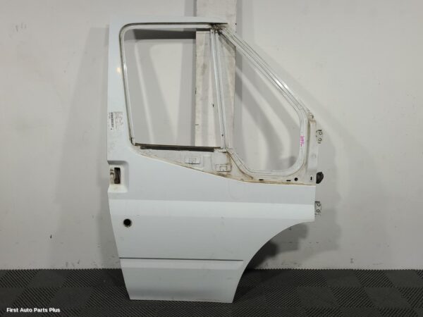 2012 FORD TRANSIT Right Front Door