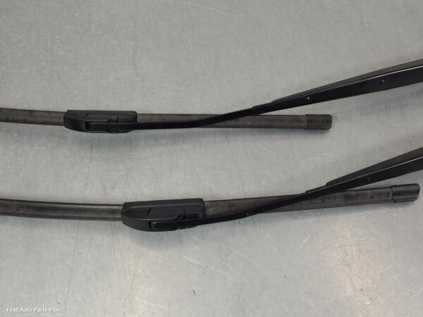 2023 FORD F SERIES Wiper Arm