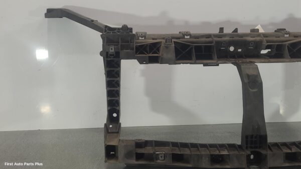 2016 RENAULT TRAFIC Radiator Support