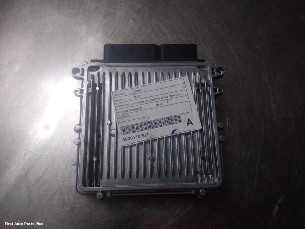 2010 MERCEDES VIANO Ecu