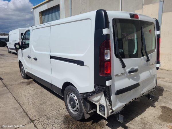 2016 RENAULT TRAFIC Bootlid/Tgate Hinge