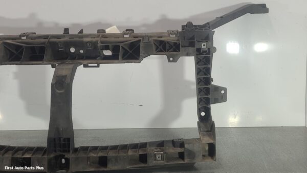 2016 RENAULT TRAFIC Radiator Support