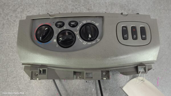 2014 RENAULT TRAFIC Heater/Ac Controls