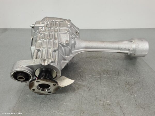2023 NISSAN NAVARA Differential Centre