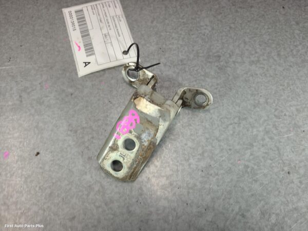 2012 TOYOTA HILUX Door Hinge/Runner