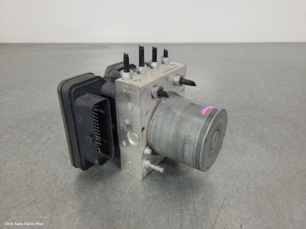 2017 MERCEDES VITO Abs Pump/Modulator