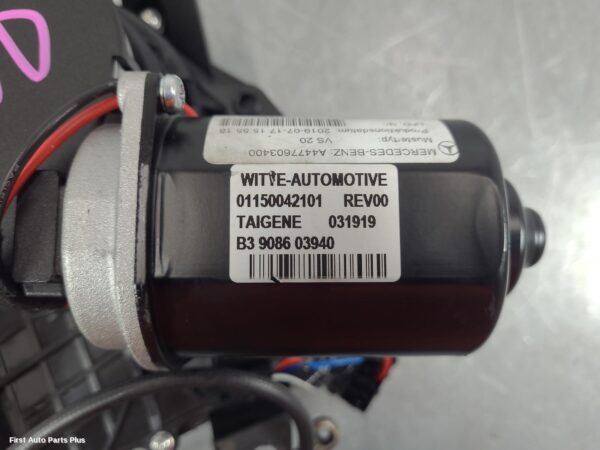 2016 MERCEDES VITO Door/Boot/Gate Lock
