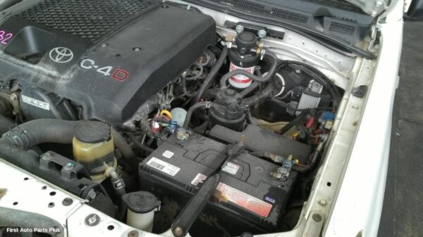 2005 TOYOTA HILUX Gear Stick/Shifter