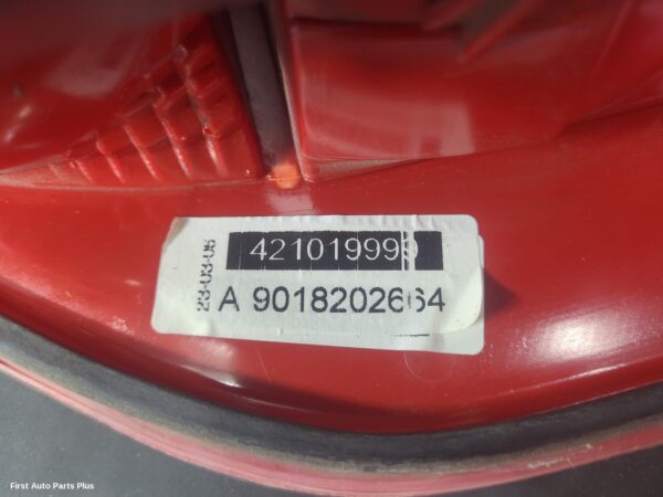 2005 MERCEDES SPRINTER Right Taillight