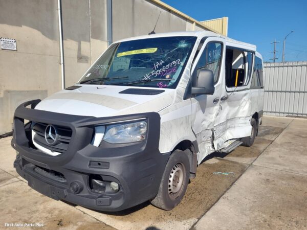 2024 MERCEDES SPRINTER Left Guard Liner