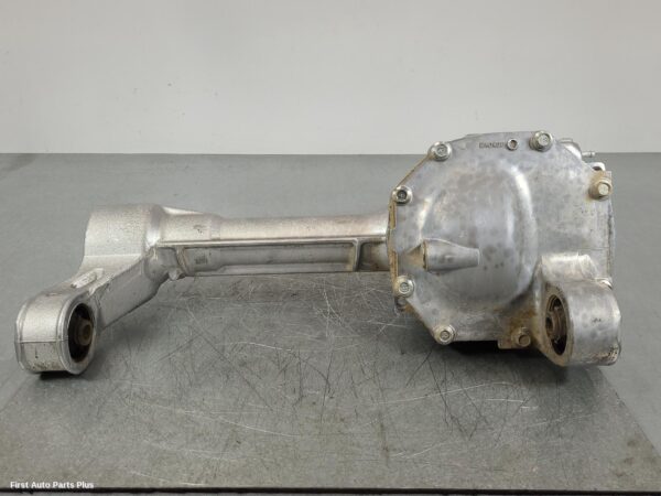 2023 NISSAN NAVARA Differential Centre