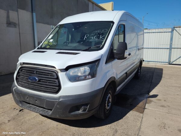 2018 FORD TRANSIT Right Front Hub Assembly