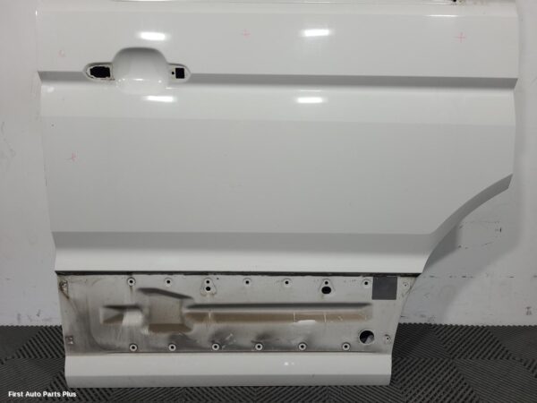 2019 VOLKSWAGEN CRAFTER Right Front Door