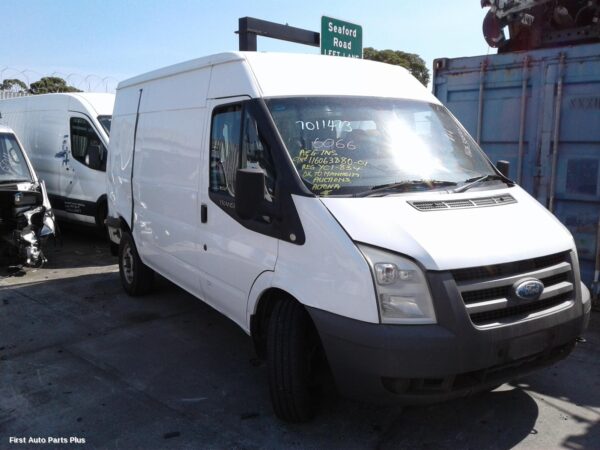 2010 FORD TRANSIT Floor Mats