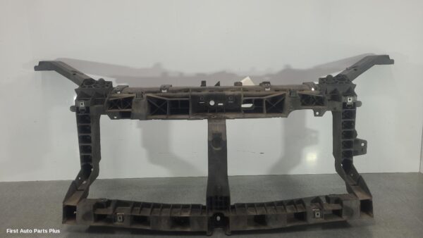 2016 RENAULT TRAFIC Radiator Support
