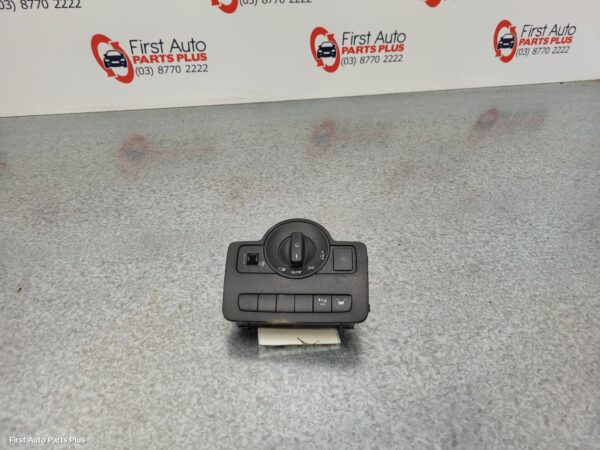 2019 MERCEDES VITO Combination Switch