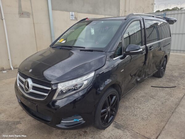 2016 MERCEDES VITO REVERSE_CAMERA